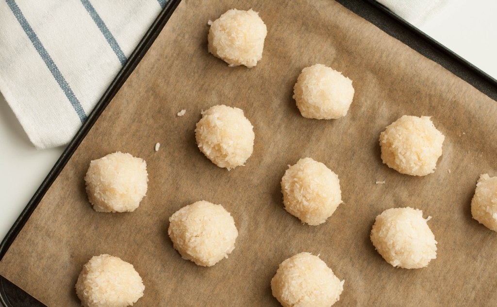Coconut Macaroons 4